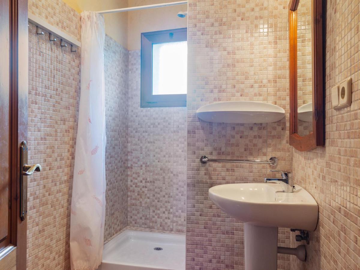 Pleasant In With Swimming Pool Сasa de vacaciones Gerona