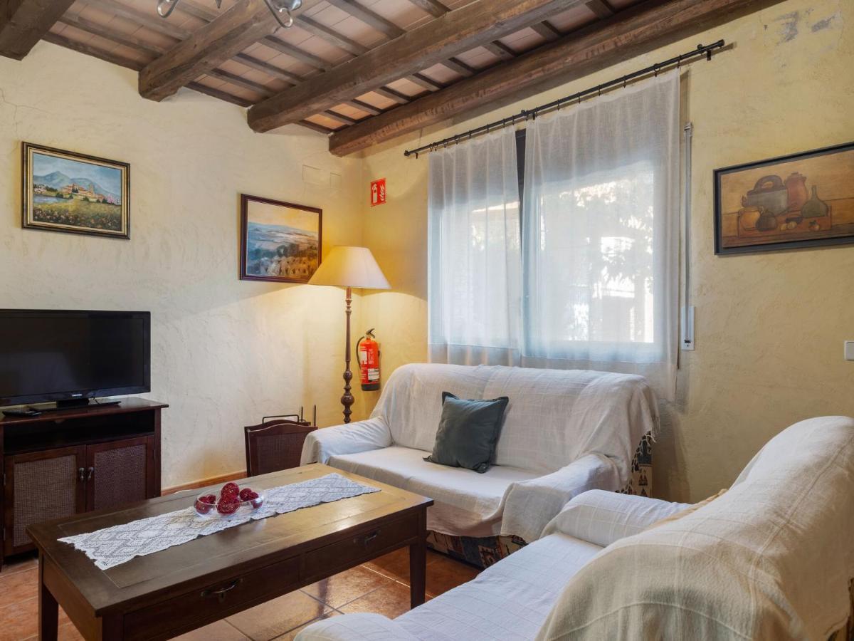 Holiday home Pleasant In With Swimming Pool *